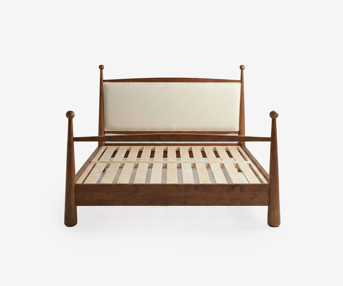 Aspen Platform Bed, view 2